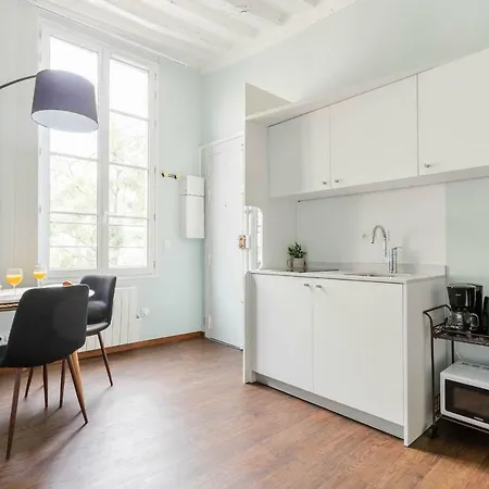 Le Marais - Chatelet Private Studio Appartement Parijs